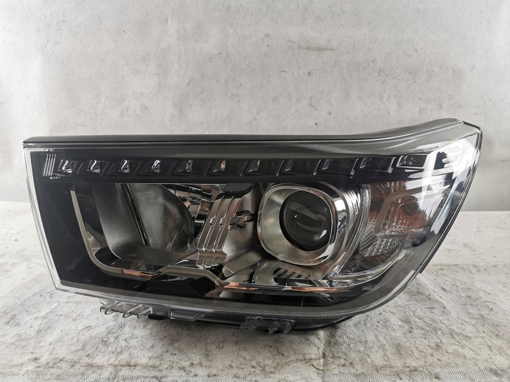 Optico Izquierdo Para SsangYong Tivoli desde 2015 S/Led Original
