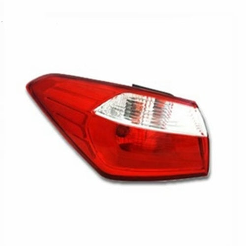 FAROL TRASERO EXTERIOR LH KIA CERATO 2013-2016